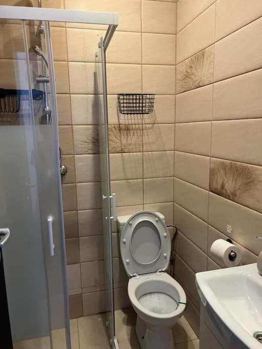 Lovely 1 Bedroom In Center